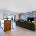 Private Condominium, Pool, Tennis & Sea View By Silver Prop Nazaré