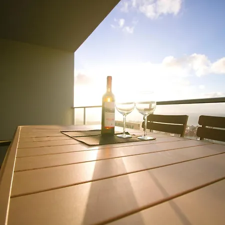 아파트 Private Condominium, Pool, Tennis & Sea View By Silver Prop 나자레