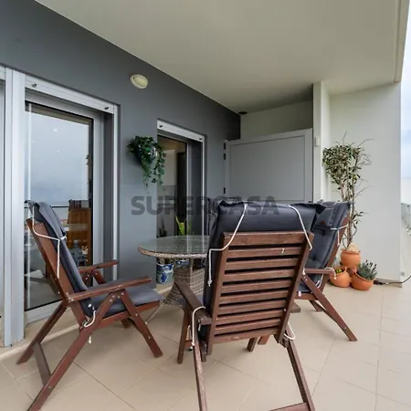 Private Condominium, Pool, Tennis & Sea View By Silver Prop Nazaré