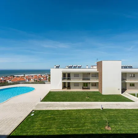 Private Condominium, Pool, Tennis & Sea View By Silver Prop Nazaré