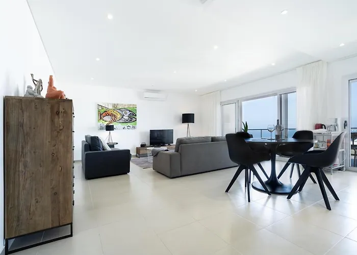 Апартаменты Private Condominium, Pool, Tennis & Sea View By Silver Prop *